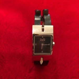 Dolce & Gabbana dual leather strap wrist watch (needs new battery)